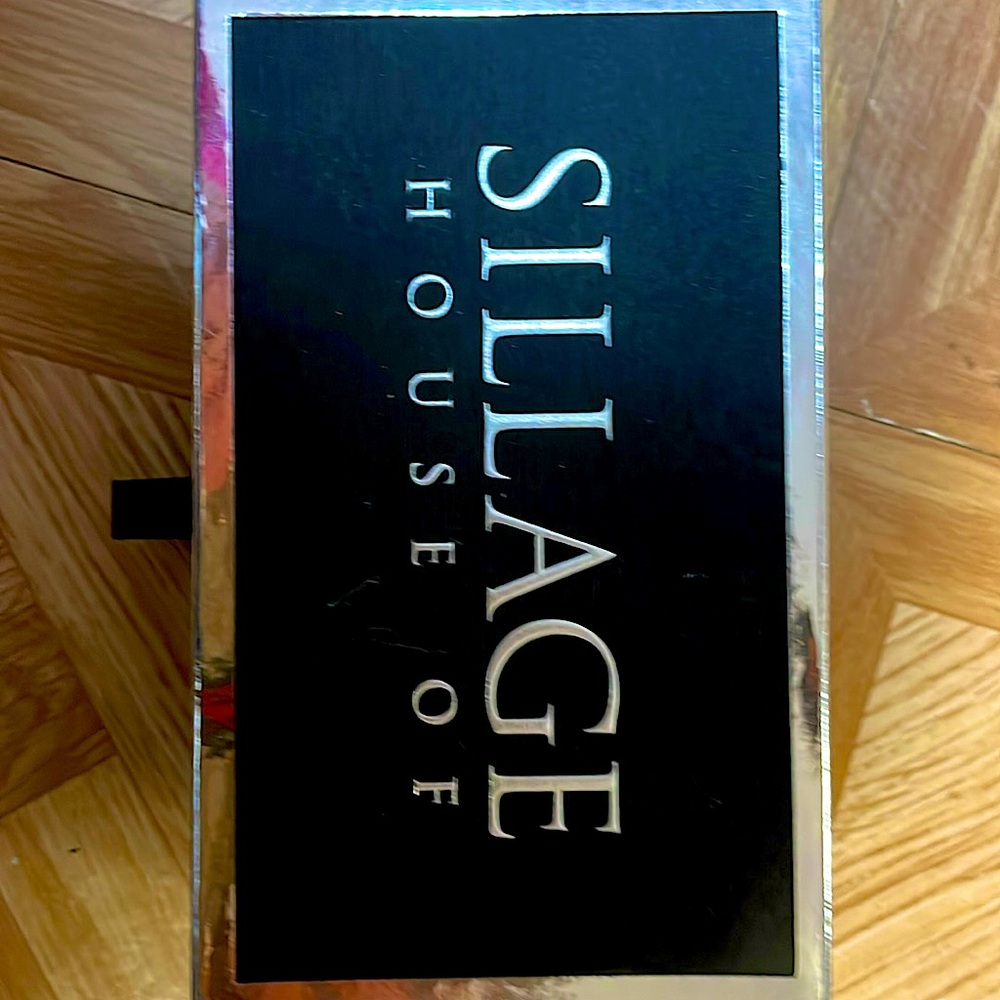 NEW House of Sillage Black limited edition lipstick case NEW in Box with Seal